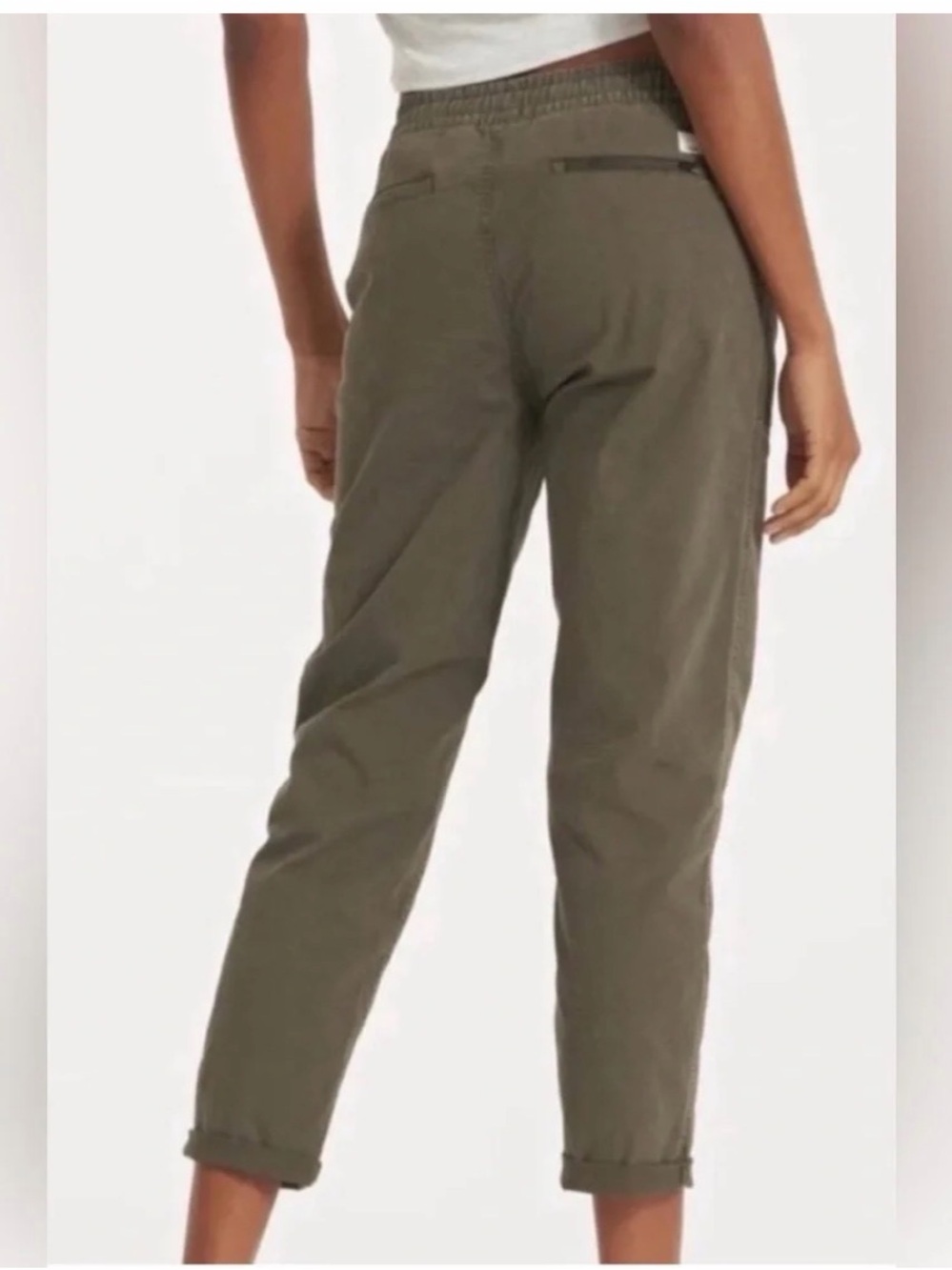 Vuori Olive Drawstring Joggers with Cuffed Hem - Picture 2 of 9